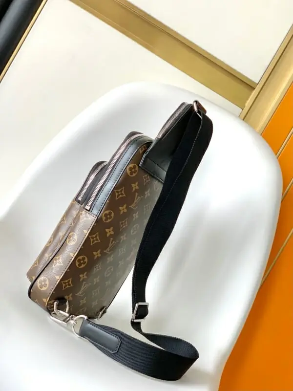 louis vuitton aaa homme mini sac a main s_117b3bb1